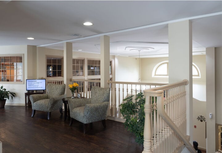 Comfortable Shared Spaces in an Assisted Living Community Comfortable Shared Spaces in an Assisted Living Community